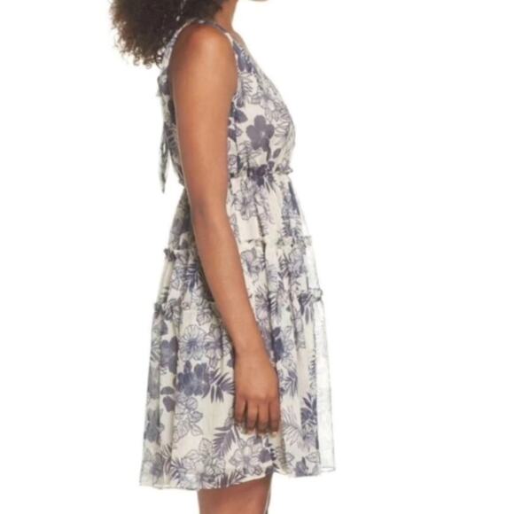 NWT Lenon Floral Tiered Dress - Picture 3 of 9